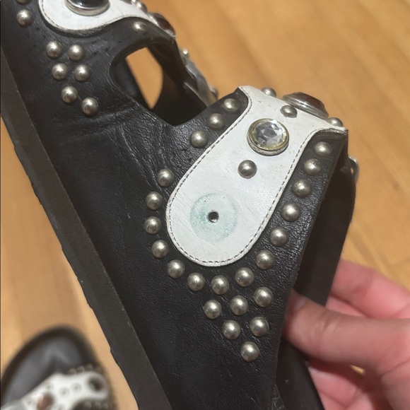 BIRKENSTOCK x Heidi Klum studded jewel gizeh sandals - Picture 4 of 10